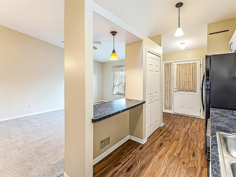 61960 Arlington Cir #3 — Photo 9