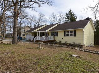 175 Oak Ln, Forsyth, MO 65653