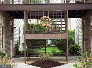 84 Center Ln, Mount Laurel, NJ 08054