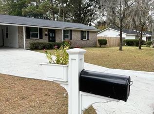 2111 Teresa Dr, Savannah, GA 31406