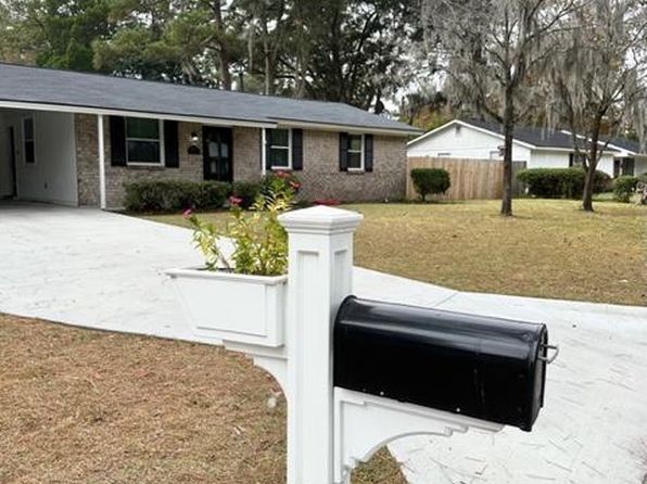 2111 Teresa Dr