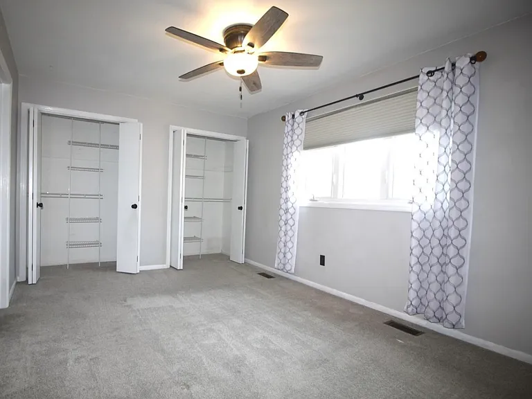 5416 Pinehurst Dr — Photo 15