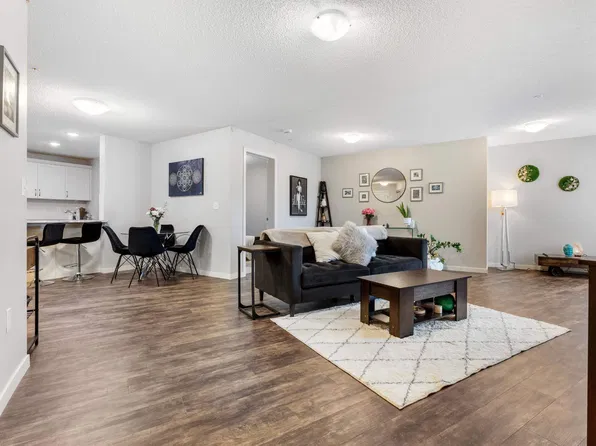 1818 Rutherford Rd SW #237, Edmonton, AB T6W 2K6