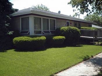 1st image of 9400 S Kolmar Ave
