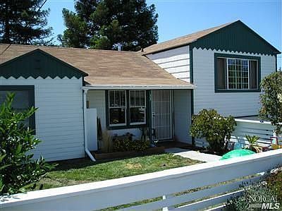 1st image of 33 Frey Pl