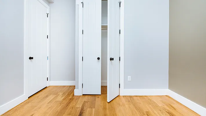 Rented by Nooklyn NYC LLC | media 33