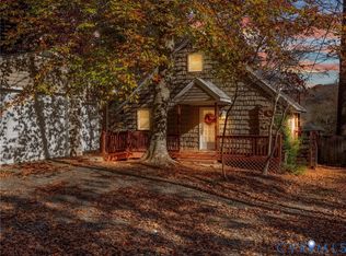 7048 Lakeshore Dr, Quinton, VA 23141