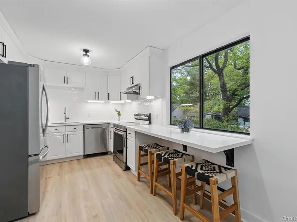 348 Heritage Hills #A, Somers, NY 10589