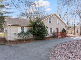 552 Shippeetown Rd, East Greenwich, RI 02818