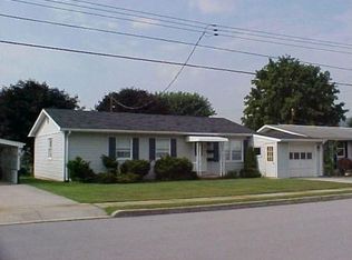 834 Williams St, Roaring Spring, PA 16673