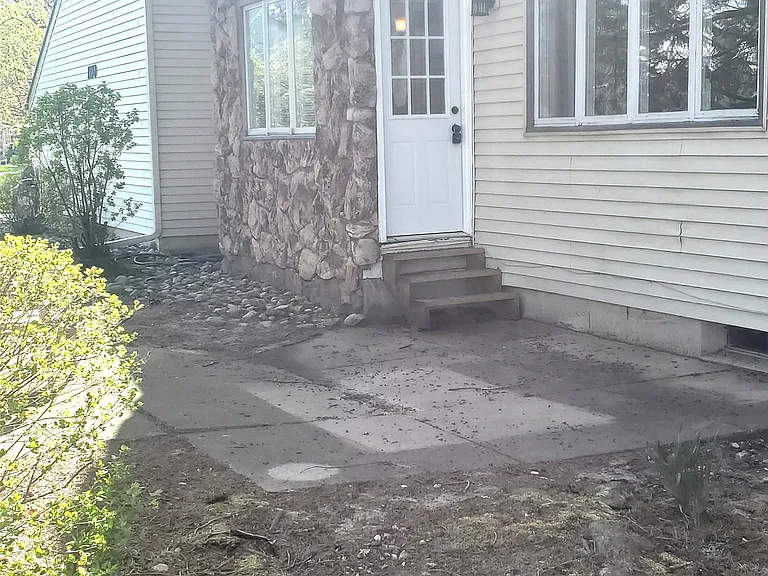 1110 Timbercreek Dr #6 — Photo 1
