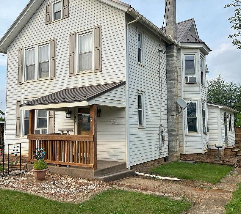 1st image of 304 W 4th St