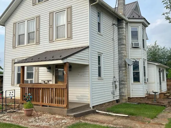 304 W 4th St, Port Royal, PA 17082