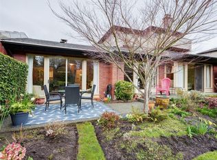 2345 Cedar Hill Cross Rd #125, Oak Bay, BC V8P5M8