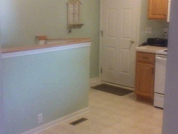 5th image of 4474 Lois Ln