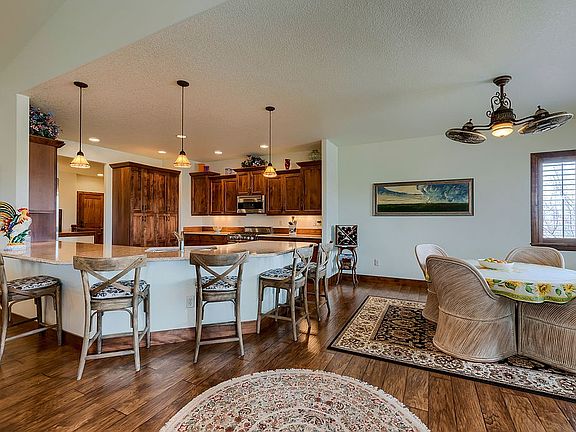 4th image of 8896 Longs Peak Cir