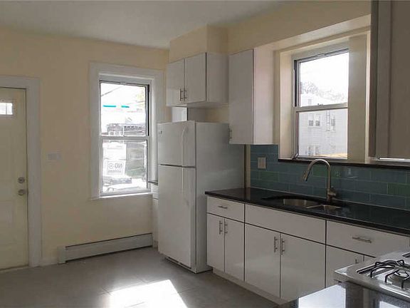2nd image of 12502 15th Ave #1F