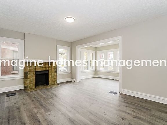 5th image of 864 S Champion Ave #1