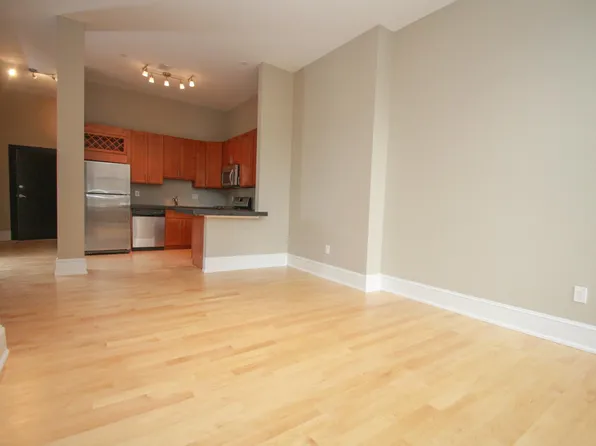 815 Sansom St APT 3B, Philadelphia, PA 19107