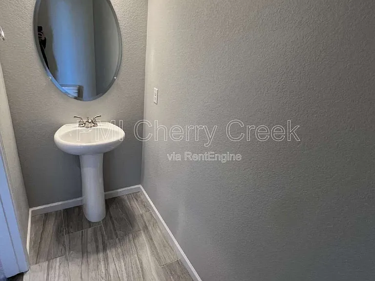 23483 E Chenango Pl — Photo 11