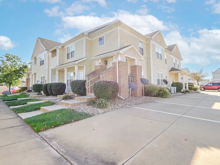 3712 Balcary Bay #1 — Photo 2