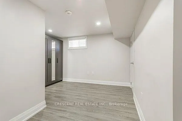 170 Emerson St — Photo 17