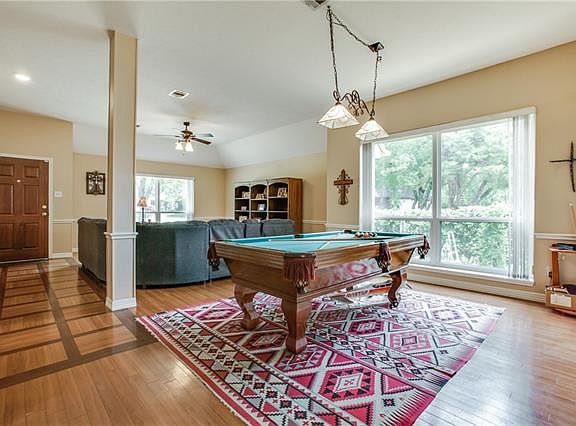 3rd image of 5601 Indian Hills Dr