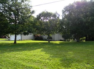 2111 Deerfield Cir, New Market, TN 37820