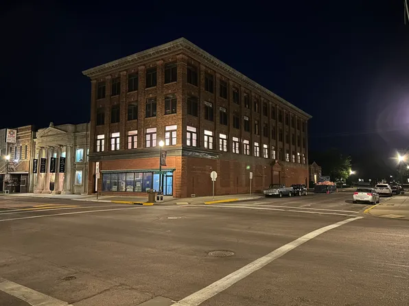 223 N Main St #201, Mitchell, SD 57301