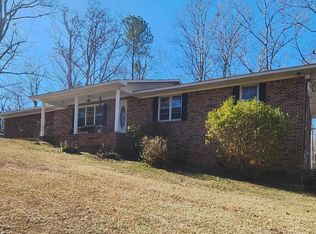 703 Rock Cliff Rd, Hamilton, AL 35570
