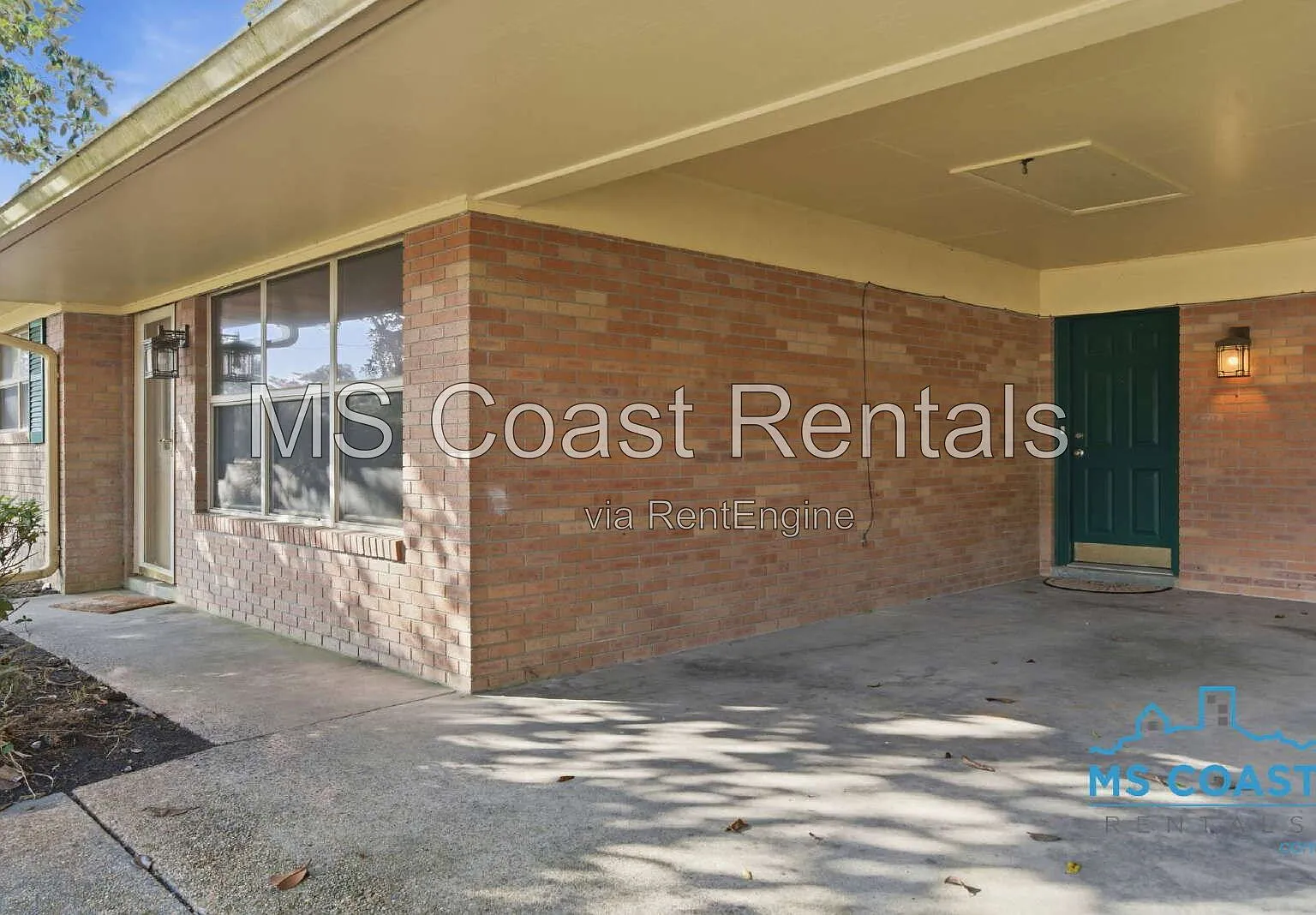 3 bed, 2.0 bath, 1569 sqft, $1,749 — Photo 3