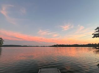 3870 Hideaway Ln, South Frontenac, ON K0H1H0