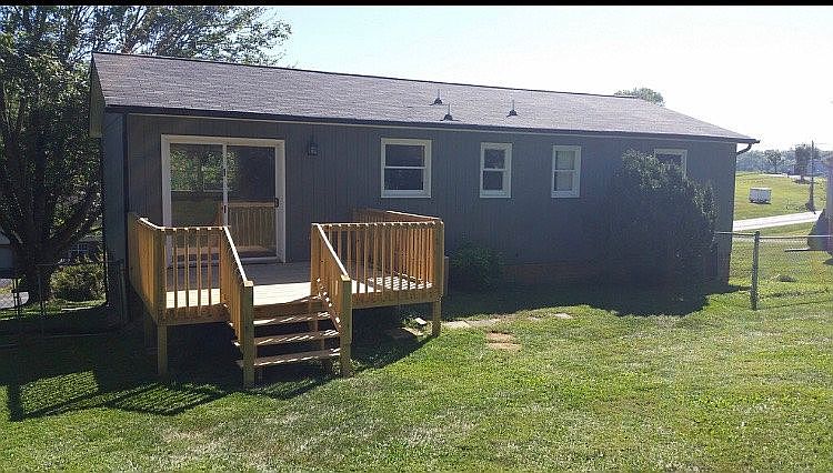 2nd image of 513 Old Gray Station Rd