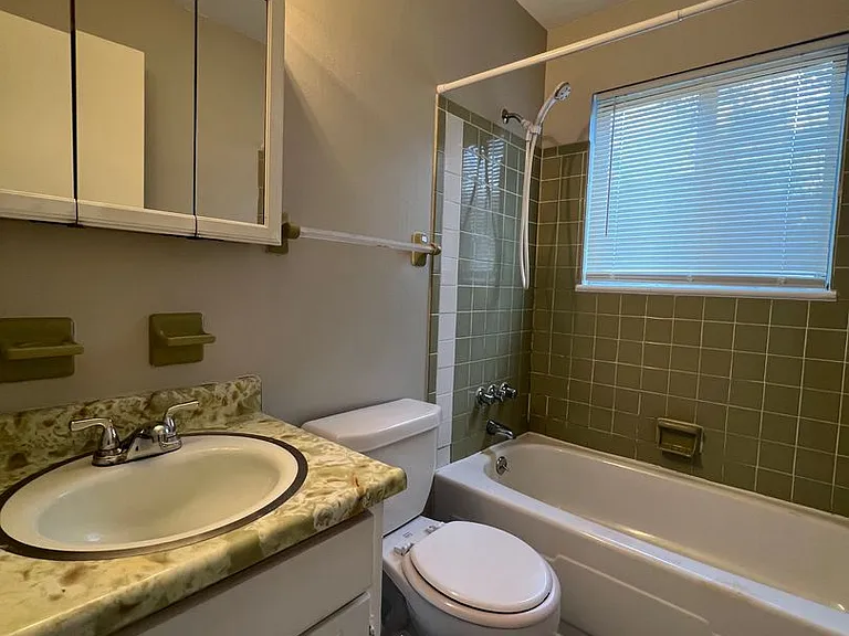 3535-3537 Golden Meadows Ct — Photo 4