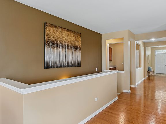 4th image of 2727 Northmoor Dr