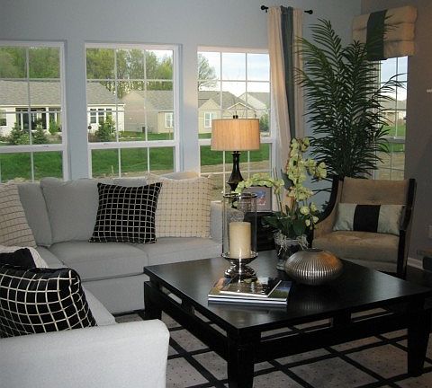 5th image of 1075 Tail Feather Dr