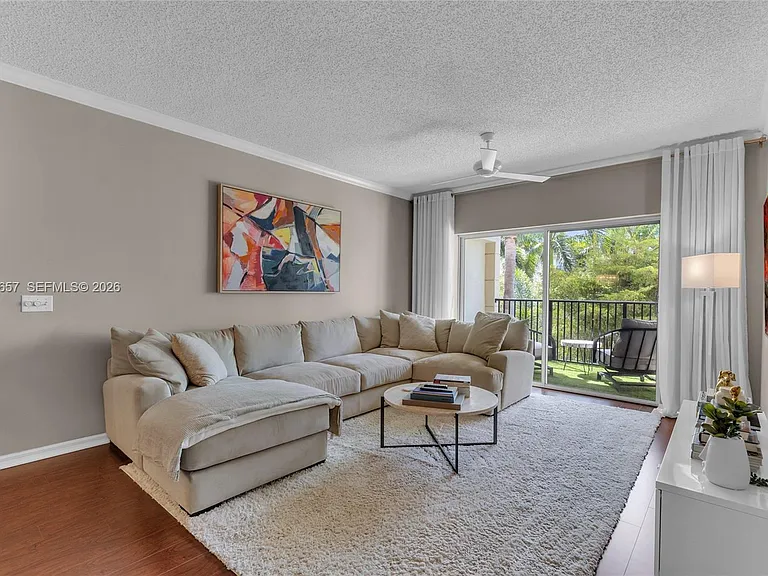 2309 Tuscany Way #2309 — Photo 4