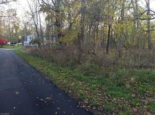 Riverside Blvd, Eastlake, OH 44095