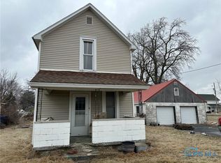 932 McDougal St, Fostoria, OH 44830