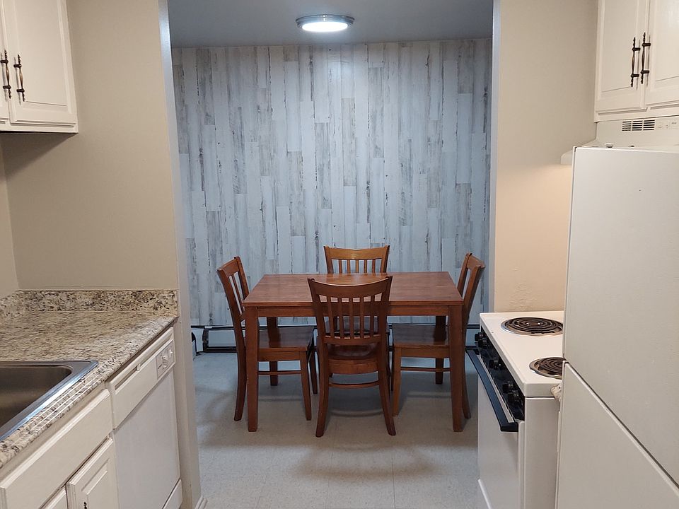 1st image of 711 Arch St #405