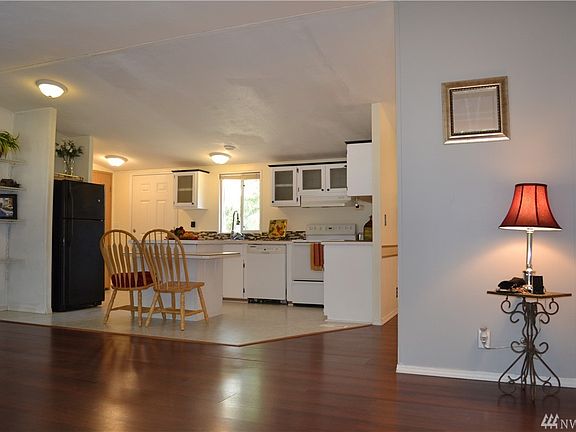 3rd image of 22910 189th Street Ct E