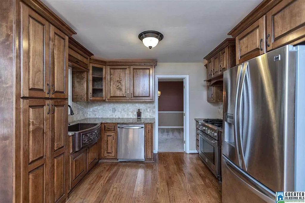 4931 Altadena South Dr — Photo 1