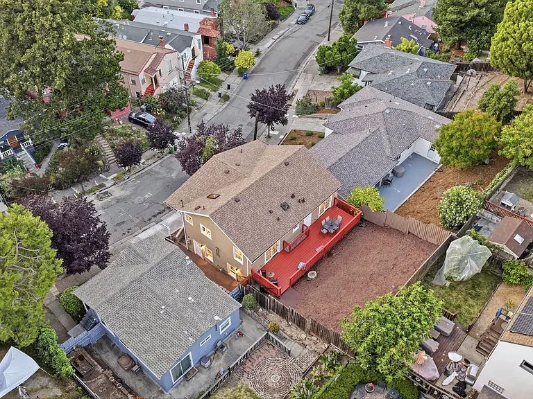 3426 Pierson St — Photo 73