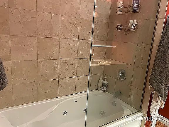1st image of 1107 W Lawrence Ave APT 306