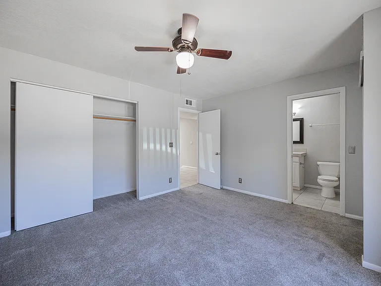 1401 E Puget Ave #23 — Photo 13