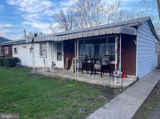 6 N Water St, Mc Veytown, PA 17051