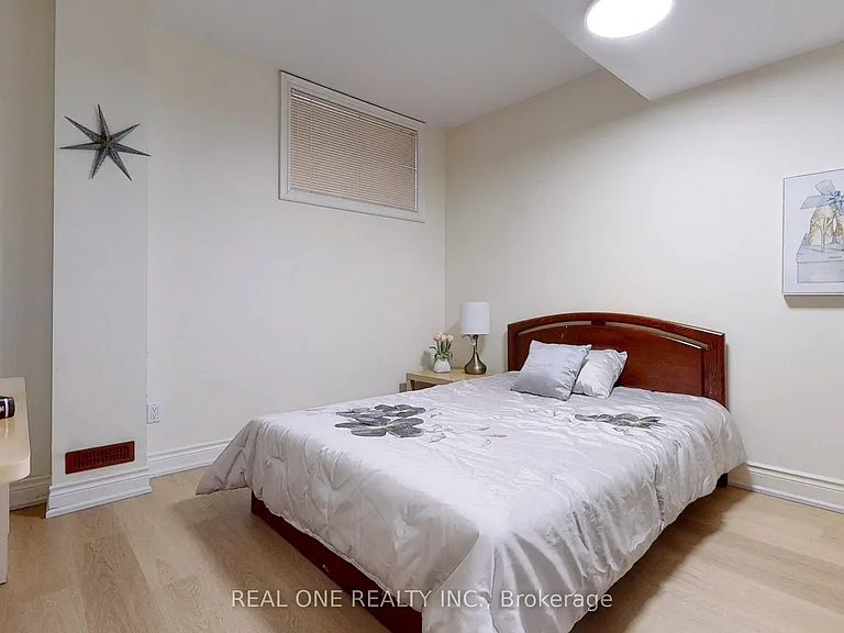 75 Green Meadows Cir — Photo 8
