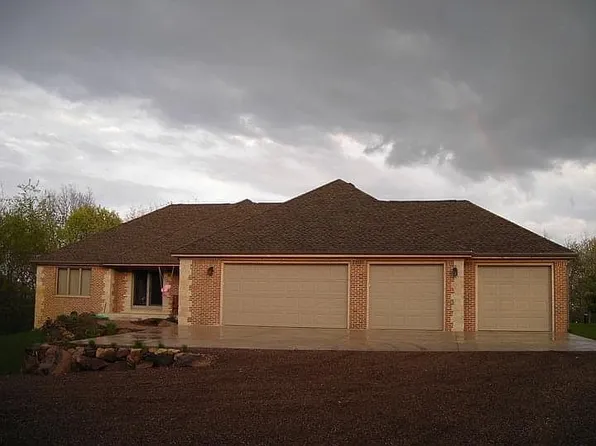 2108 Ridge Rd, Lake Geneva, WI 53147