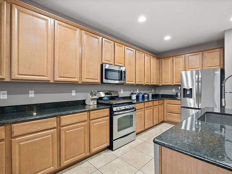 11904 W Farmall Dr — Photo 9