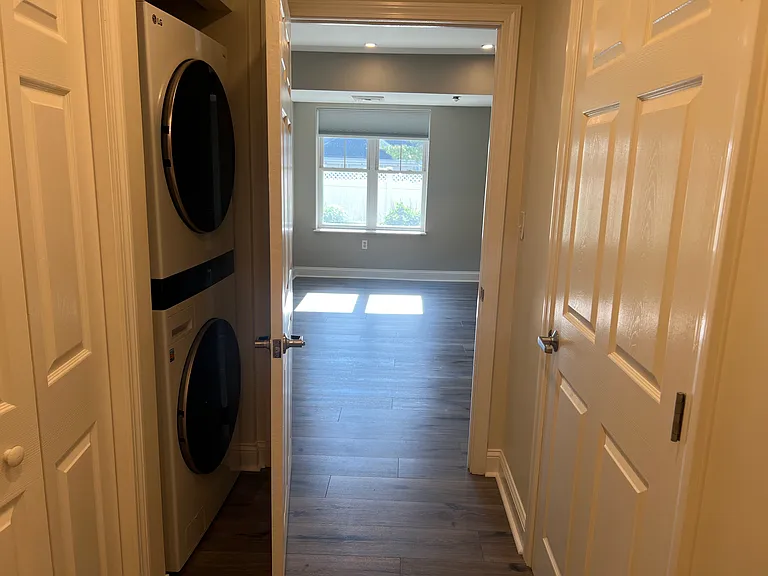 10 Seaport Dr #2101 — Photo 8